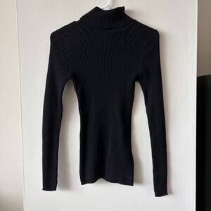 Dots Ribbed Turtleneck Sweater - Size Medium